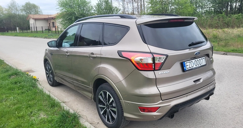 Ford Kuga cena 101900 przebieg: 106000, rok produkcji 2019 z Krynki małe 352